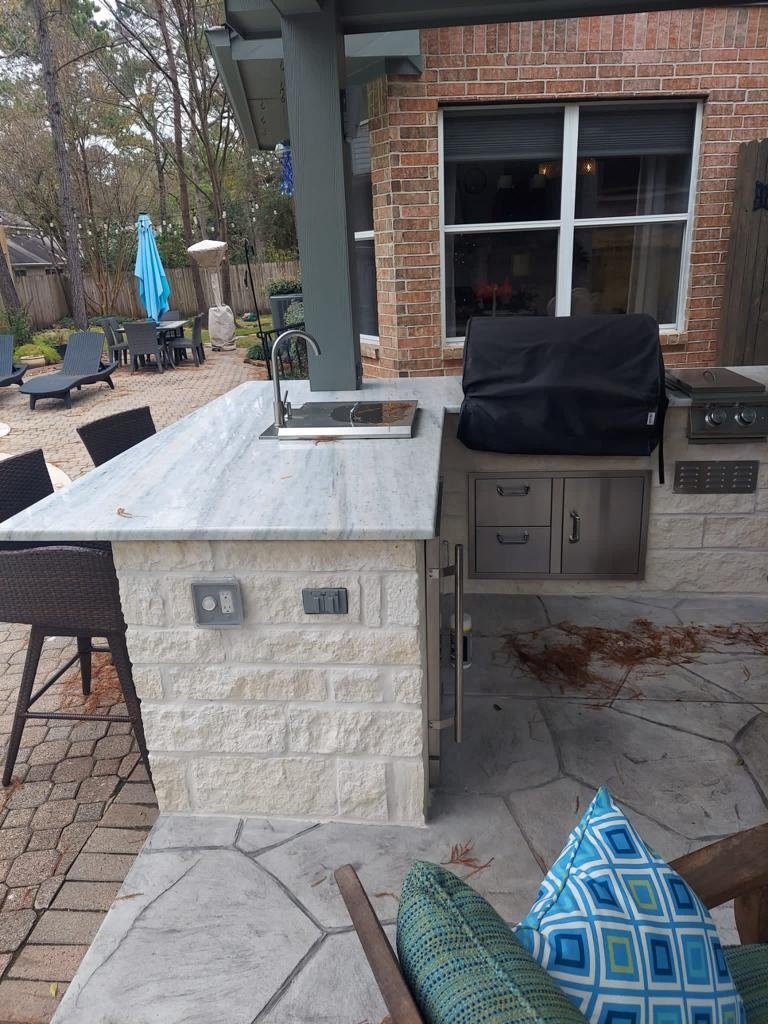 Custom Home Remodel Solutions for Homes in Friendswood, Texas